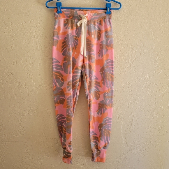 Wildfox Palms Print Joggers Size XS NWT - Picture 1 of 4